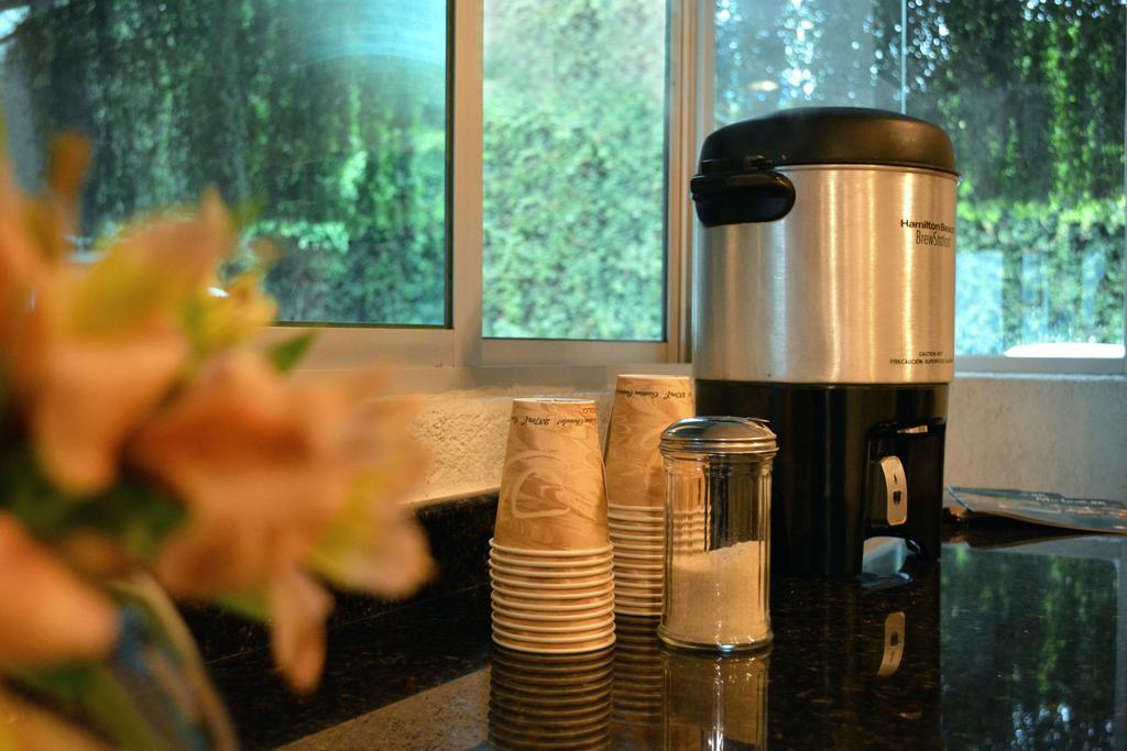 Eco Express Hotel Zamora Zamora de Hidalgo Kültér fotó
